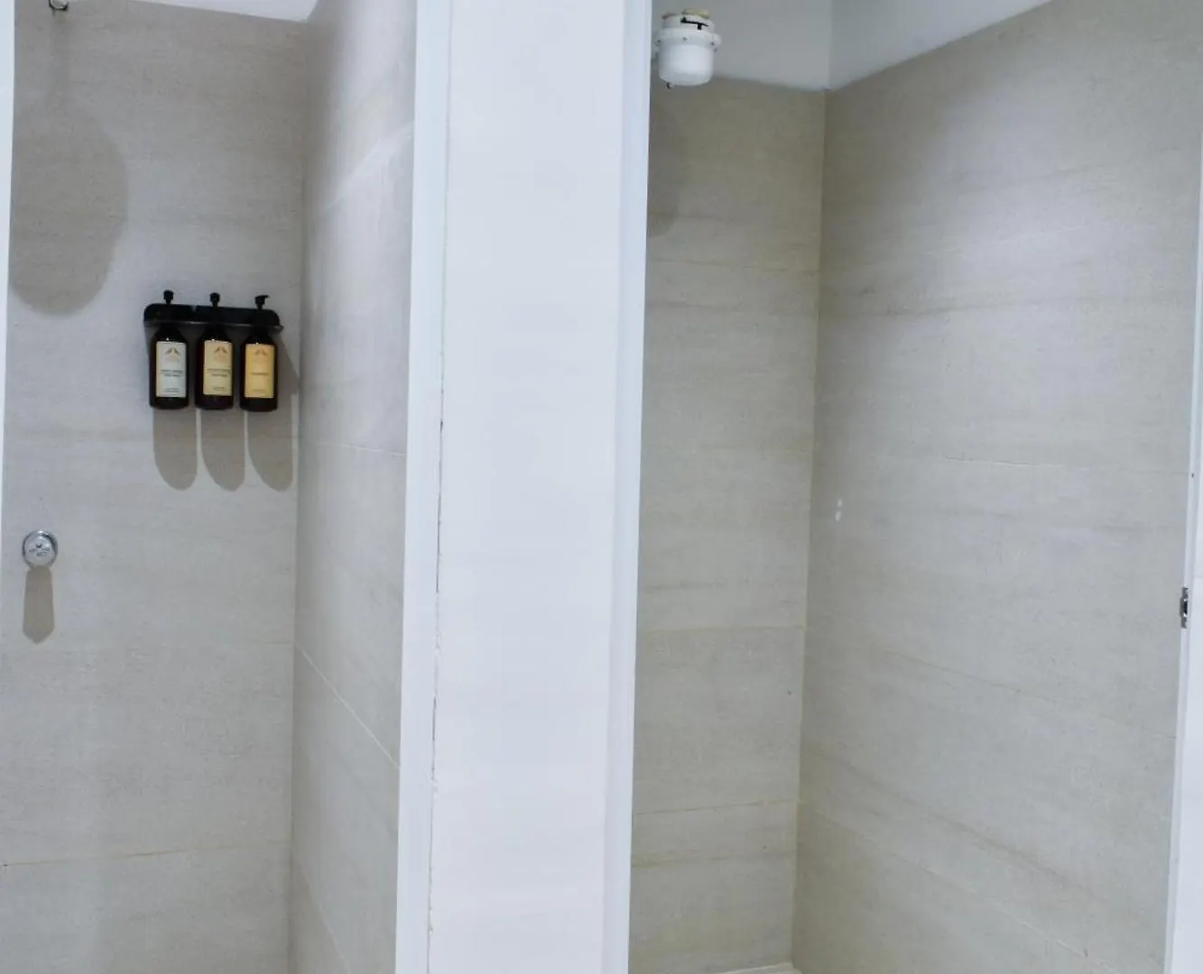Casa Helena Hostel Cartagena 0*,  Κολομβία