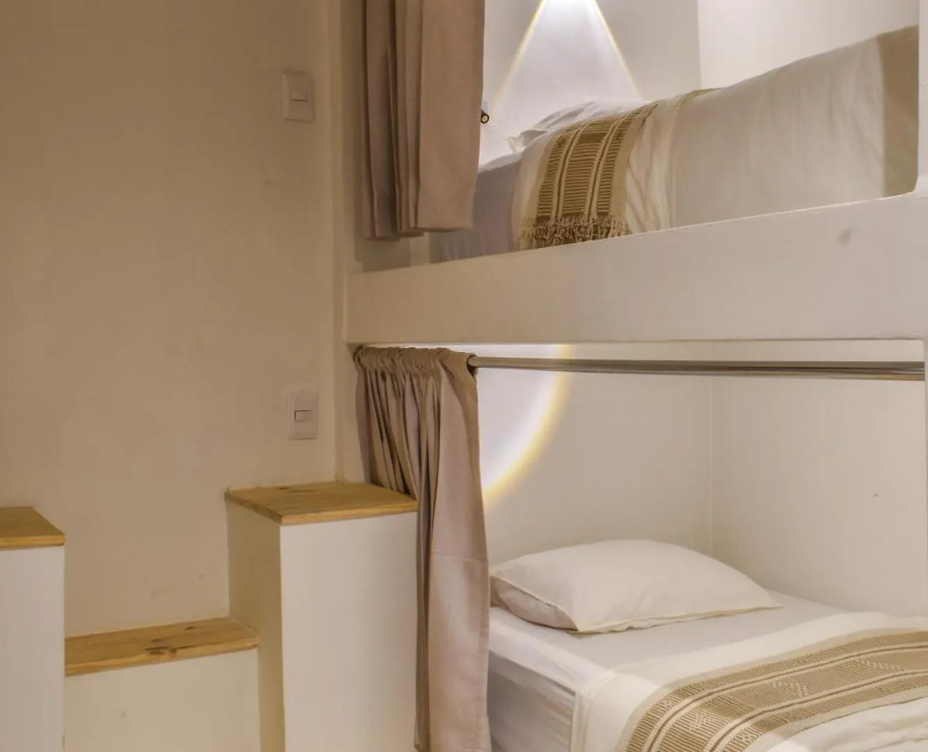Hotel Casa Helena Hostel Cartagena Colombia